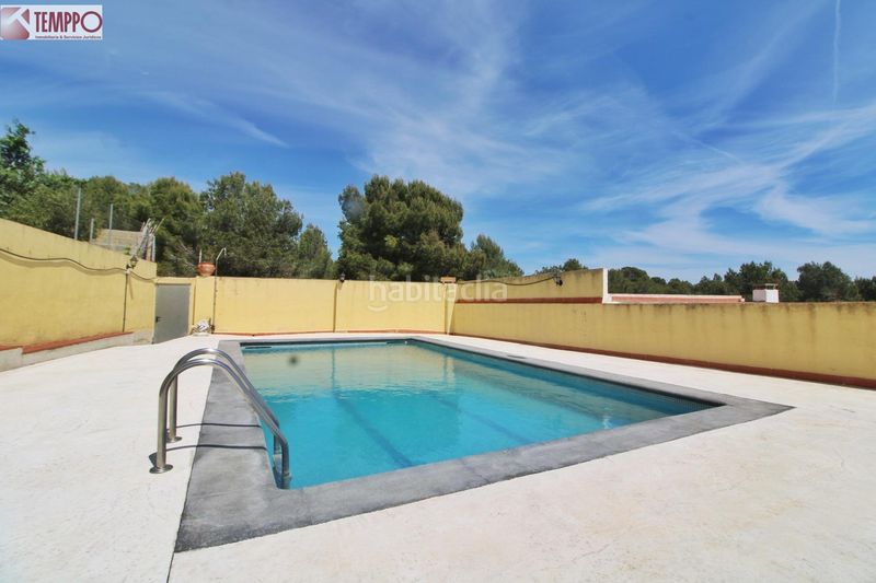 Foto 91b3517c-f254-48f0-85e9-fe11afb987d7. Casa amb aparcament piscina a Nou Vendrell Vendrell (El)