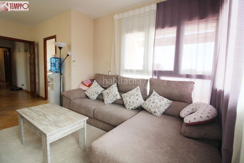 Foto ecca136f-f085-4ce6-9348-8abceb5a7b18. Casa amb aparcament piscina a Nou Vendrell Vendrell (El)