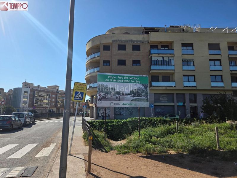 Foto 17a3a867-c6d2-4f6f-aa0e-6f7c2a3567a6. Aparcament cotxe a El Tancat-Mas d´en Gual Vendrell (El)