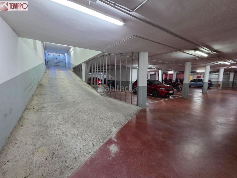 Foto a14efd7f-9a9d-4435-ad44-66d46e087375. Aparcament cotxe a El Tancat-Mas d´en Gual Vendrell (El)