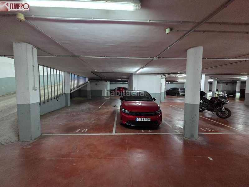 Foto fc05d2e2-8e1d-4073-a0db-9d07b286cb97. Aparcament cotxe a El Tancat-Mas d´en Gual Vendrell (El)