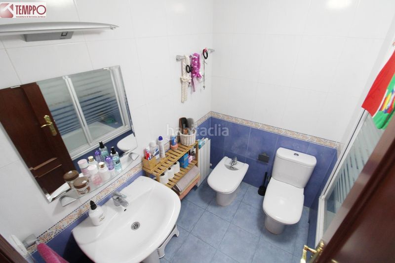 Foto a2b68a02-bad6-439b-b380-d8693cb9f105. Casa adossada amb calefacció aparcament piscina a Vendrell (El)