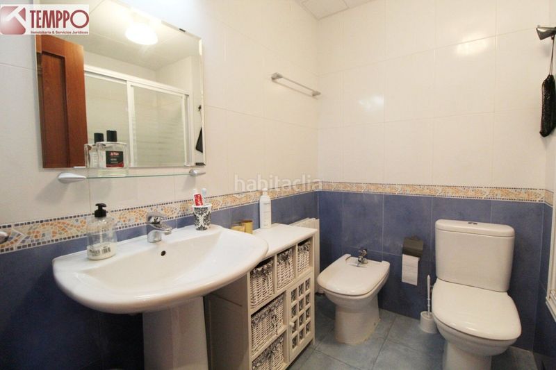 Foto d651c97e-1976-4780-b3b9-df371d14501d. Casa adossada amb calefacció aparcament piscina a Vendrell (El)
