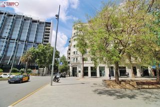 Flat  Roma. Oportunidad en el eixample para crear el piso que siempre has qu