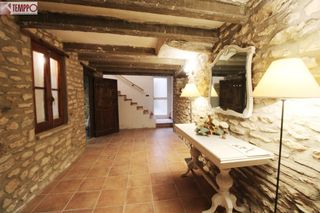 Country house  Carrer fortuny. Casa de pueblo con gran potencial en vilabella