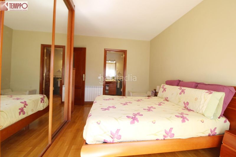 Foto 813e7b53-a00f-46e3-ba9e-c9a3506527a0. Casa adossada amb calefacció aparcament piscina a Vendrell (El)