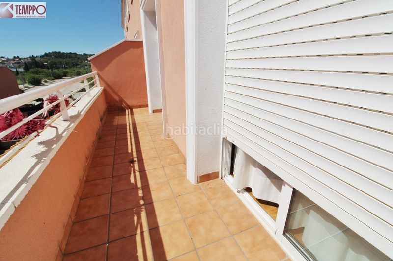 Foto 9fbfd419-f4ac-4852-86f4-59941308f9c1. Casa adossada amb calefacció aparcament piscina a Vendrell (El)