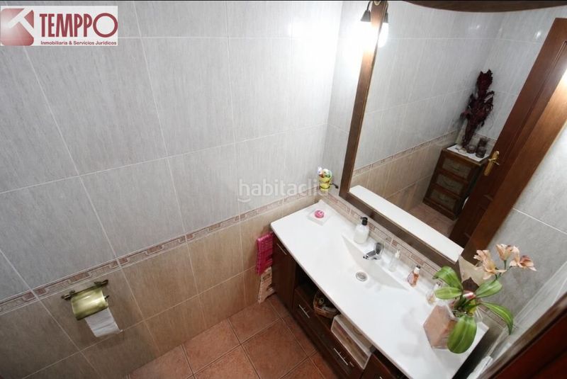 Foto a01fc1e0-2afa-4a87-962a-b09ee40217a1. Casa adossada amb calefacció aparcament piscina a Vendrell (El)