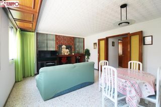 Flat in El Tancat-Mas d´en Gual. Amplio y céntrico, a un paso de todo lo que necesitas!
