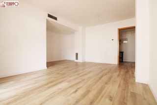 Flat in El Tancat-Mas d´en Gual. Con gran terraza, muy amplio y con plaza de aparcamiento!