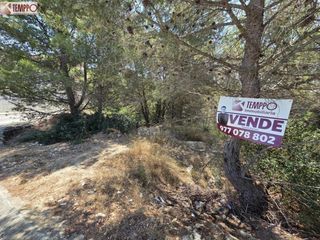 Terreno residencial en Carrer de la Violeta