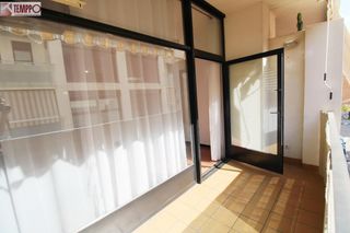 Etagenwohnung in El Tancat-Mas d´en Gual. Amplio piso de 100 m2 con 3 dormitorios dobles, gran balcón y as