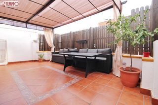 Àtic a El Tancat-Mas d´en Gual. Ático con 25 m2 de terraza