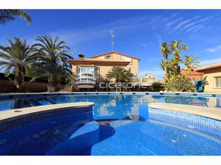 Casa en Benaguasil. Exclusiva casa de arquitectura tradicional ubicada en benaguacil