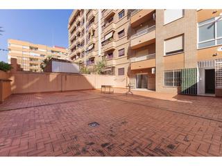 Pis  Pio 12. Piso en venta en campanar