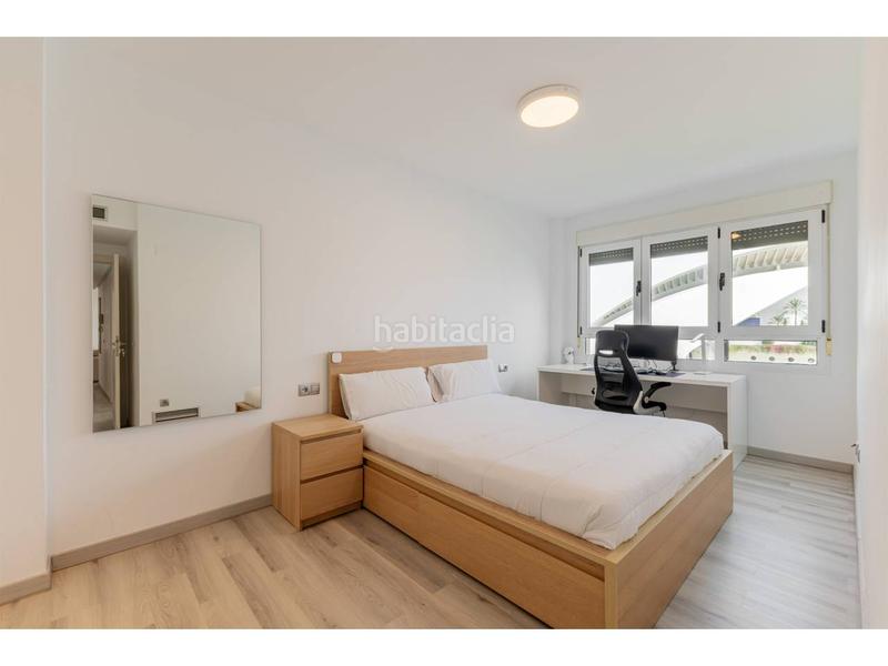 Foto c61817ce-d9c9-4617-8100-d5ebc40d51e8. Pis amb aparcament piscina a Ciutat de les Ciències i de les Arts - Justicia Valencia