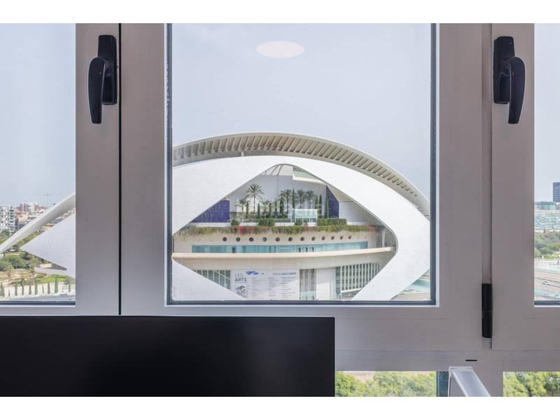 Foto ff3e0490-26f0-4cca-a599-85d489d9ae7a. Pis amb aparcament piscina a Ciutat de les Ciències i de les Arts - Justicia Valencia