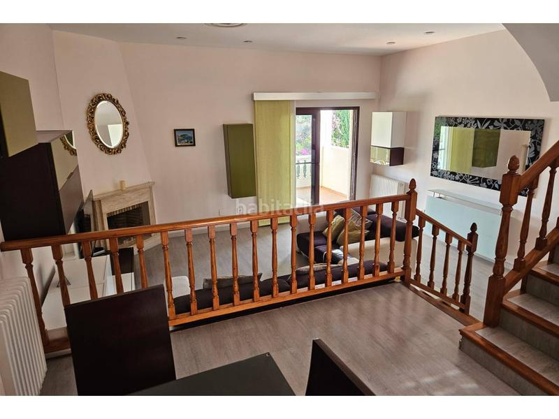 Foto 035d58a8-faaa-4f5e-8c0c-fca17205a9b3. Casa aparellada amb calefacció aparcament piscina a Torrent