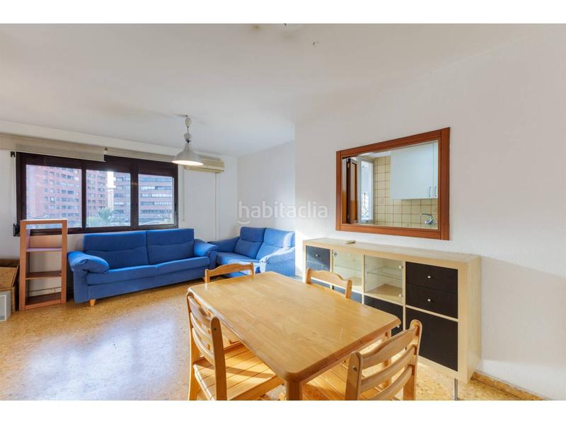 Foto db4adb5a-e4cb-454c-9471-99bc5c45b2a5. Appartement avec parking dans Mestalla Valencia