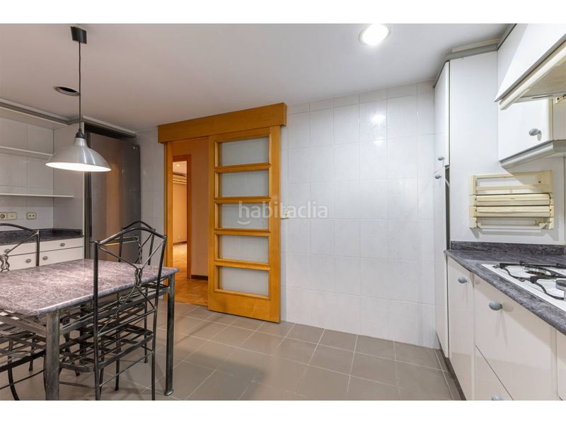 Foto 6220081f-727b-4a8c-93e3-c4f479421e5d. Pis amb aparcament a Sant Pau Valencia