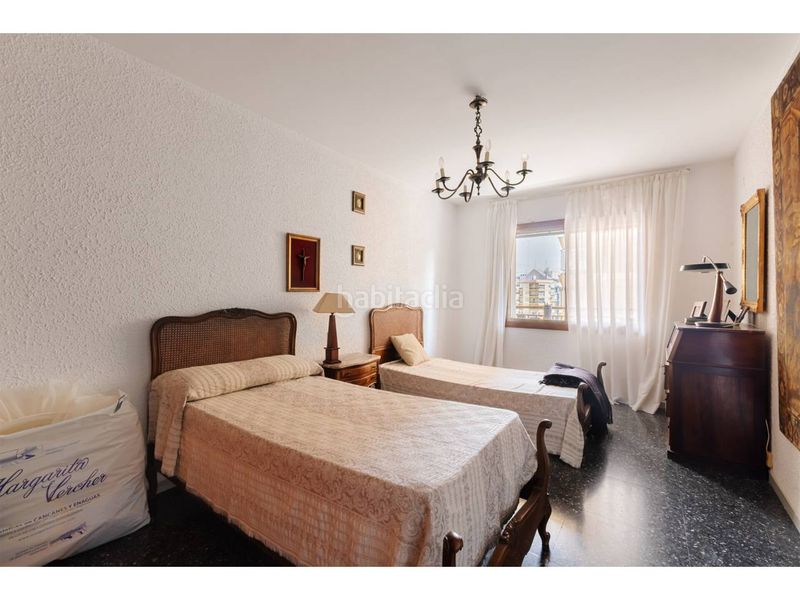 Foto a76a74c3-e13b-4be0-9a0c-19f3cb71d902. Apartament amb calefacció aparcament a Jaume Roig Valencia