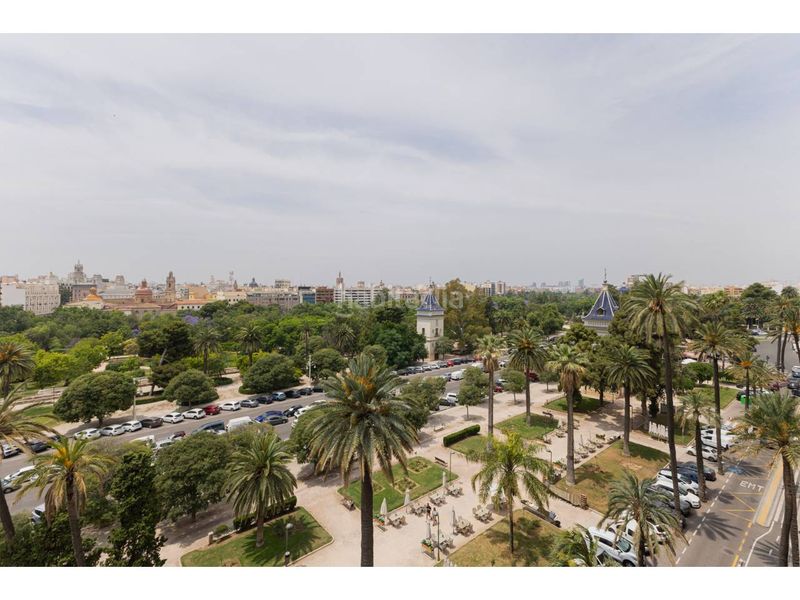 Foto fa5a1849-51d1-4adb-bce5-882283846f46. Pis amb calefacció a Exposició Valencia