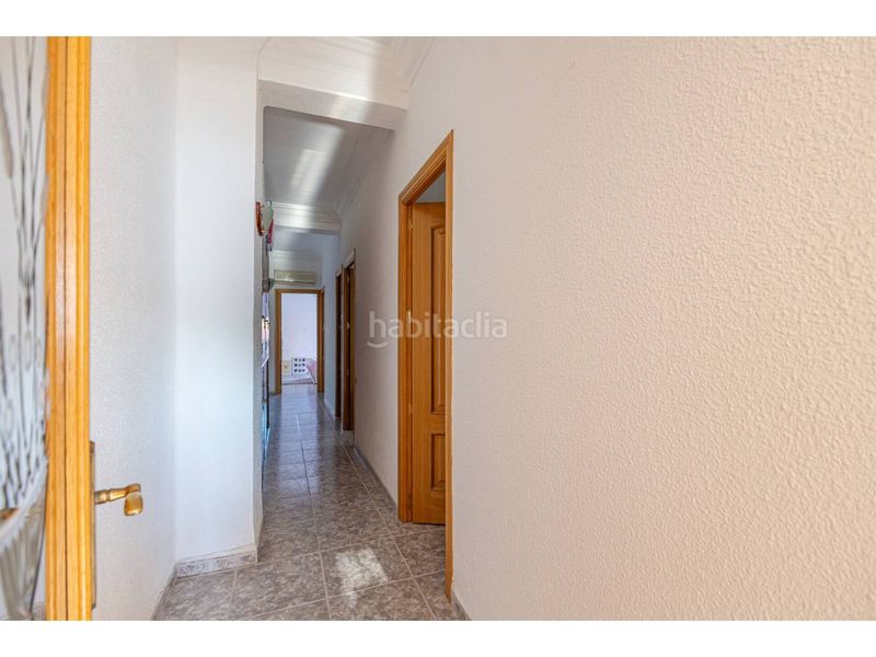 Foto 0a2dd999-dbf3-4ef9-b83a-6fe50f8ef393. Pis a Russafa Valencia