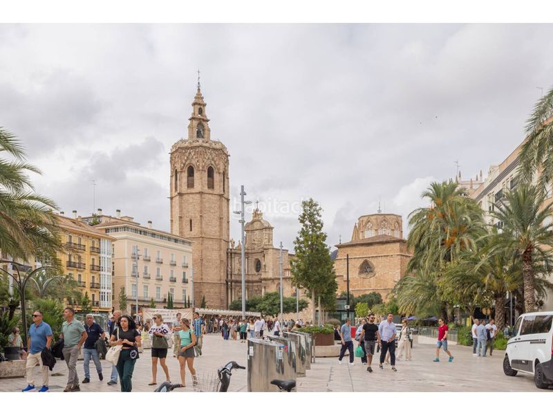 Foto 07cf5e55-3bf8-4fa6-bbb3-567d312160dc. Pis a La Seu Valencia