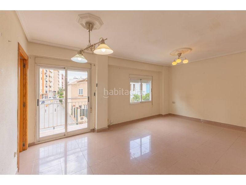 Foto d9223179-4b5a-4324-a6a7-97b2cbff4d7e. Pis a L´Hort de Senabre Valencia