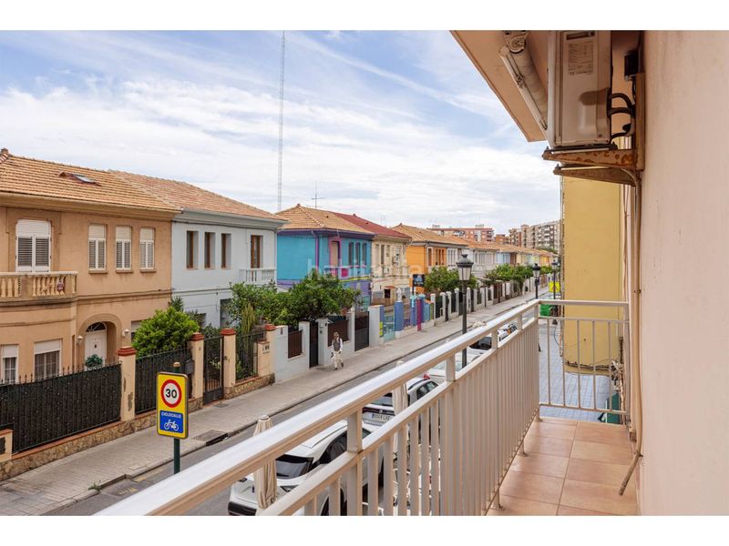 Foto e811e37d-d0a6-49dd-b247-544b877de391. Pis a L´Hort de Senabre Valencia