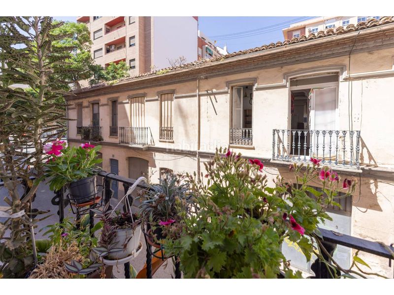 Foto d0a9de23-d173-41e9-a4bb-75b32db7394b. Pis a Trinitat Valencia