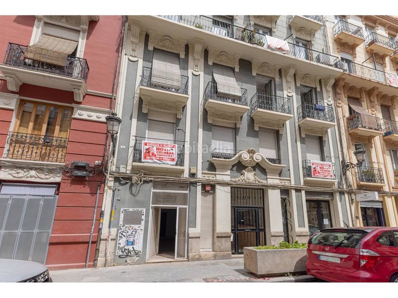 Foto 8e3f633f-1f8d-40b4-a5a4-a0e82ad37880. Local comercial a Russafa Valencia