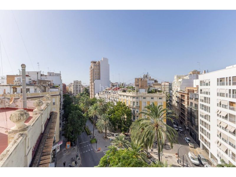Foto 0ffe000d-b1c7-43e8-bd75-b9197eb957ce. Pis a Russafa Valencia