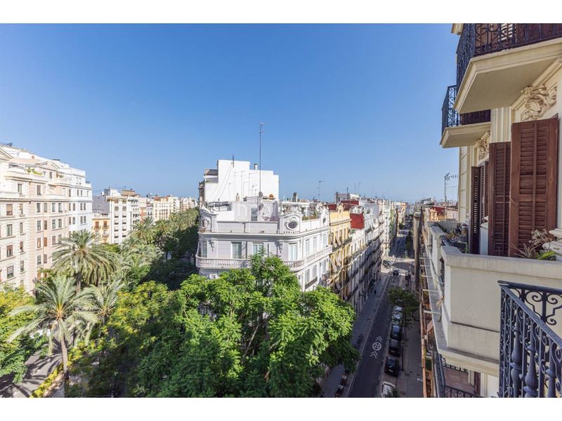 Foto 6b6bee4b-4749-4d3d-92d0-23391f567570. Pis a Russafa Valencia