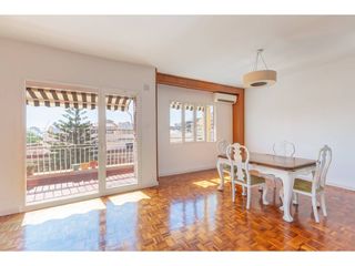 Appartement  Calle mestre racional. Piso en venta en gran via46005