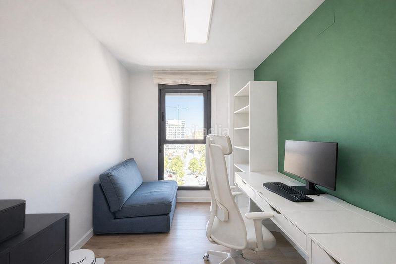 Foto 4595e294-0daa-4dd5-9820-cd756603b502. Pis amb aparcament piscina a Malilla Valencia