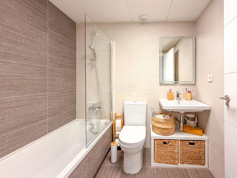 Foto 57a71556-0ea3-46f0-95ab-55f25496ba3a. Pis amb aparcament piscina a Malilla Valencia