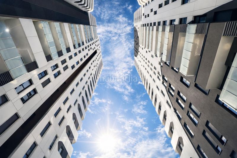 Foto ea48b237-869d-4b49-bf7f-ed8766fe2ba1. Pis amb aparcament piscina a Malilla Valencia