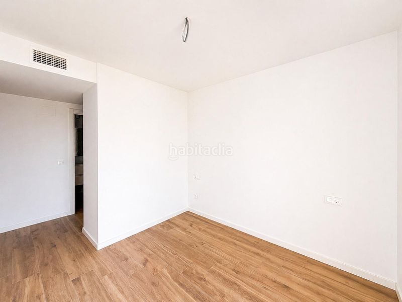 Piso a estrenar en residencial privado con piscina, pádel y vistas en las moreras en Valencia - Imagen 12