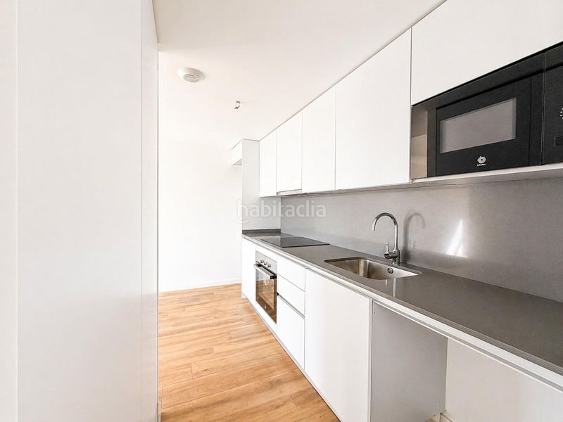 Piso a estrenar en residencial privado con piscina, pádel y vistas en las moreras en Valencia - Imagen 8