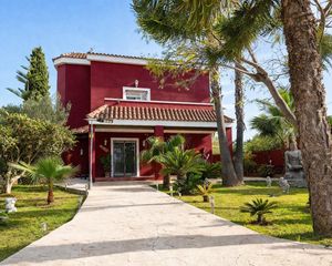 Xalet a La Conarda-Montesano. Chalet independiente en bétera con 861 m2 de parcela, piscina, p