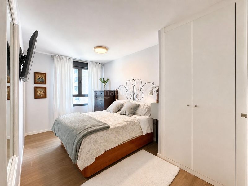 Piso en calle calle vicente miguel carceller 9 vivienda originalmente de 4 habitaciones, actualmente convertida en 3 dormitorios para disfrutar de un salón comedor mucho más amp en Valencia - Imagen 20