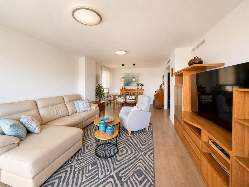 Piso en calle calle vicente miguel carceller 9 vivienda originalmente de 4 habitaciones, actualmente convertida en 3 dormitorios para disfrutar de un salón comedor mucho más amp en Valencia - Imagen 33