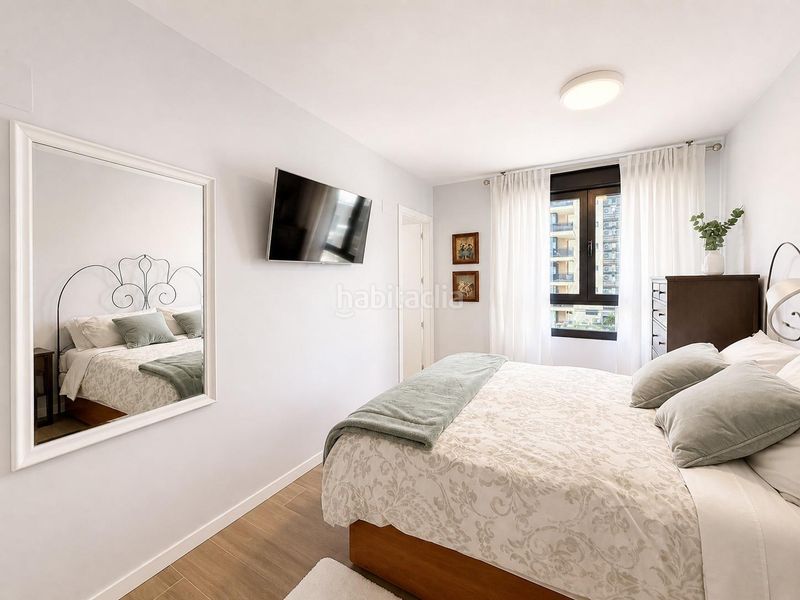 Piso en calle calle vicente miguel carceller 9 vivienda originalmente de 4 habitaciones, actualmente convertida en 3 dormitorios para disfrutar de un salón comedor mucho más amp en Valencia - Imagen 22