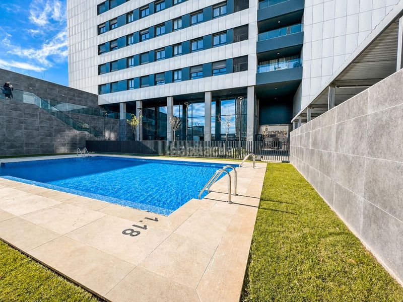 Piso en calle calle vicente miguel carceller 9 vivienda originalmente de 4 habitaciones, actualmente convertida en 3 dormitorios para disfrutar de un salón comedor mucho más amp en Valencia - Imagen 42
