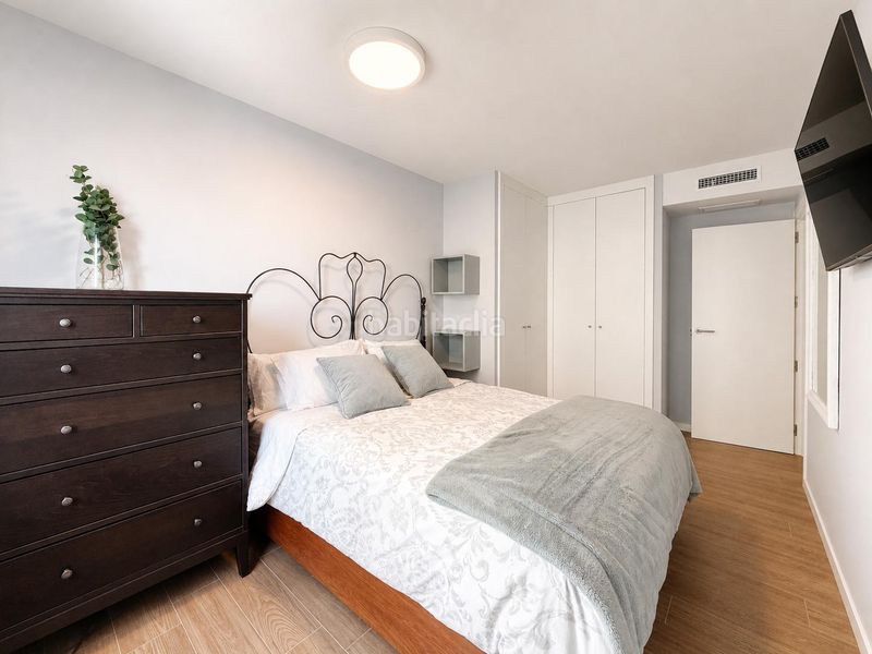 Piso en calle calle vicente miguel carceller 9 vivienda originalmente de 4 habitaciones, actualmente convertida en 3 dormitorios para disfrutar de un salón comedor mucho más amp en Valencia - Imagen 19