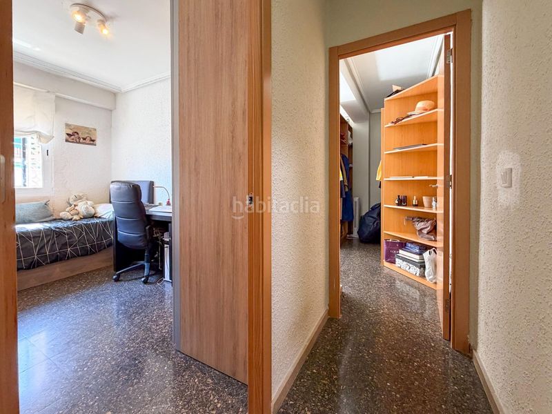 Foto dc33f344-9c99-4949-828f-94aedff1bf3f. Pis amb aparcament a Malilla Valencia