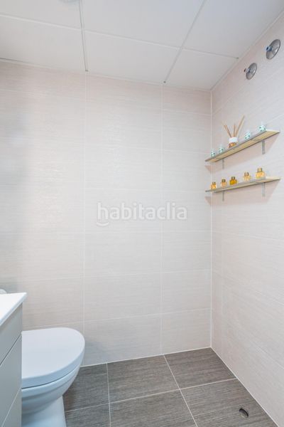 Foto b160397e-be89-45fa-8c6f-0f3bf8f35652. Pis amb calefacció aparcament piscina a Malilla Valencia