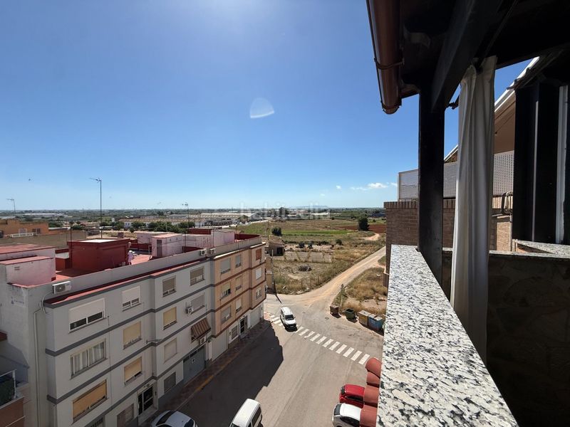 Foto a4162497-f8fd-4bff-af51-b08fe08677e3. Àtic a Benifaió