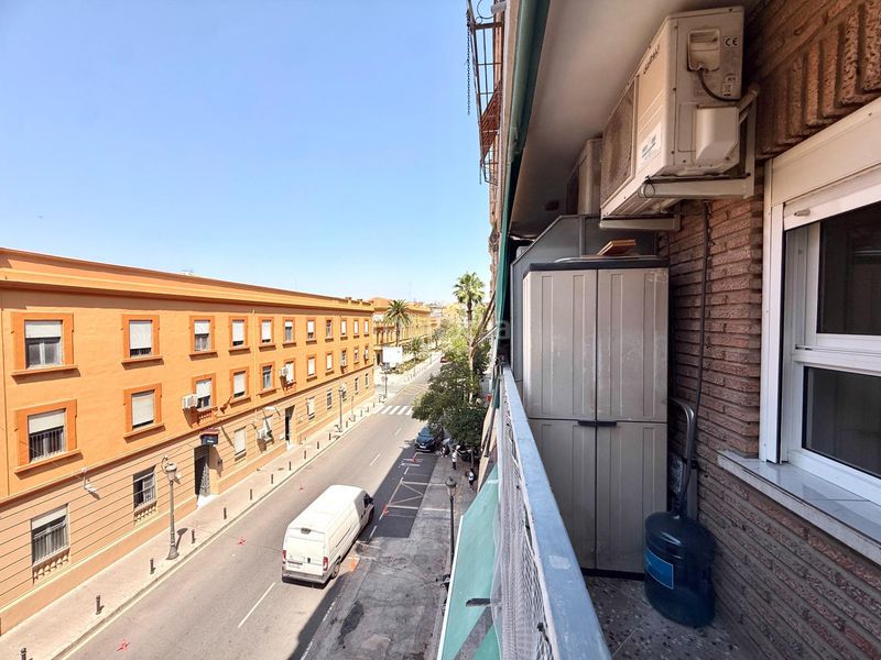 Foto b9cd7aaf-222f-4d1b-9ce2-c9bdd2dde30c. Pis a Mont Olivet Valencia